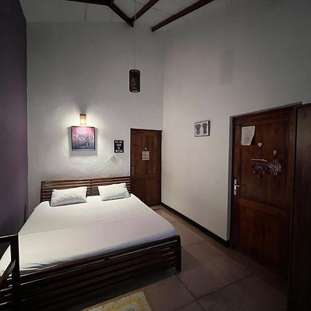Apartamento Rustic Mahaweli Kandy Habitación foto